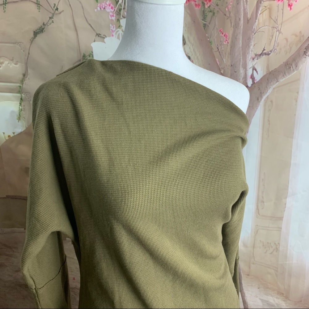 NEW FREE PEOPLE Fuji Off the Fuji Off the Shoulder Thermal Top in Earth … - Picture 7 of 13